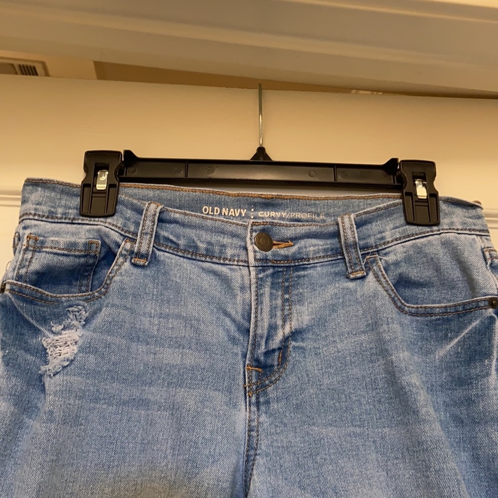 Shorts - Picture 2 of 4